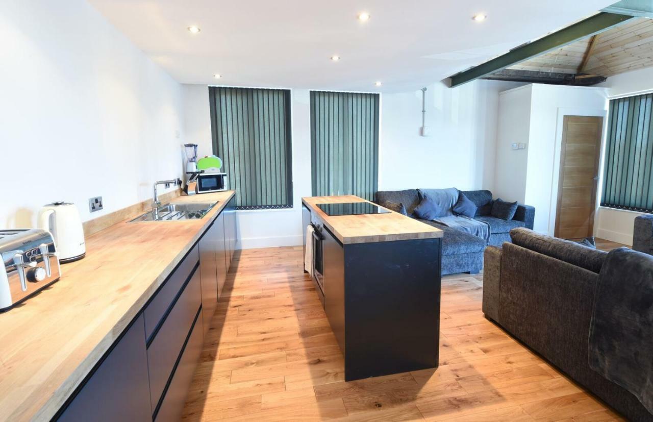 Stunning Penthouse Slps 20 Daire Manchester Dış mekan fotoğraf